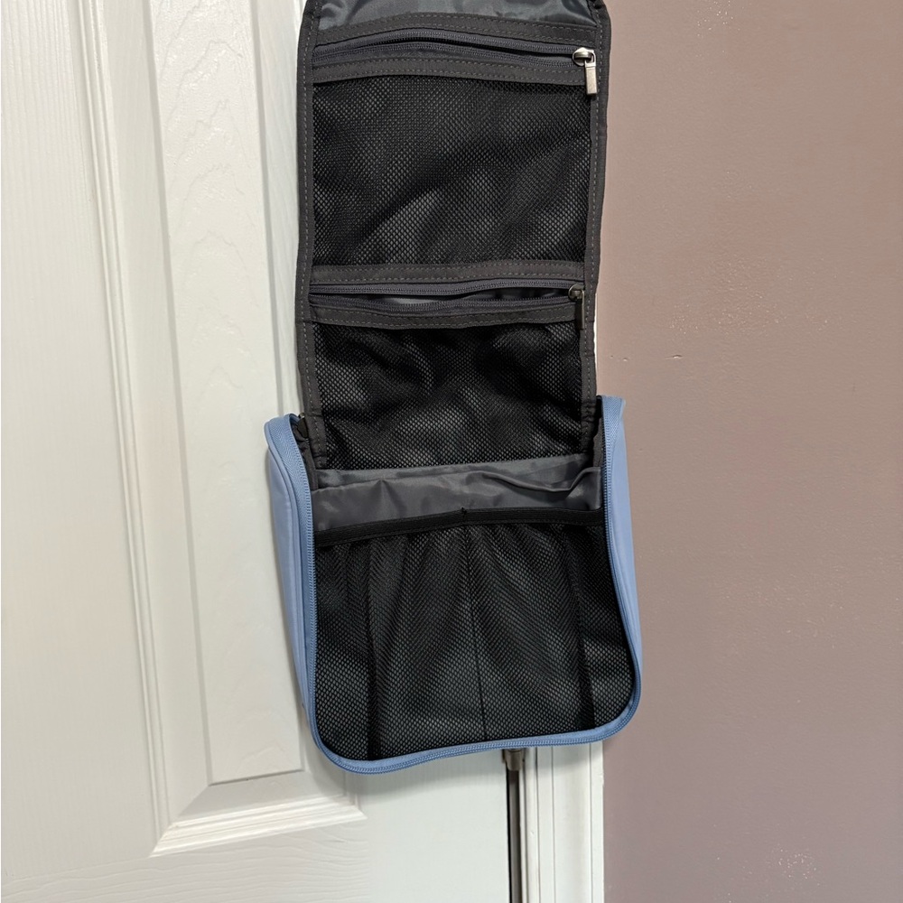Target Black and Blue Men's Toiletry Bag